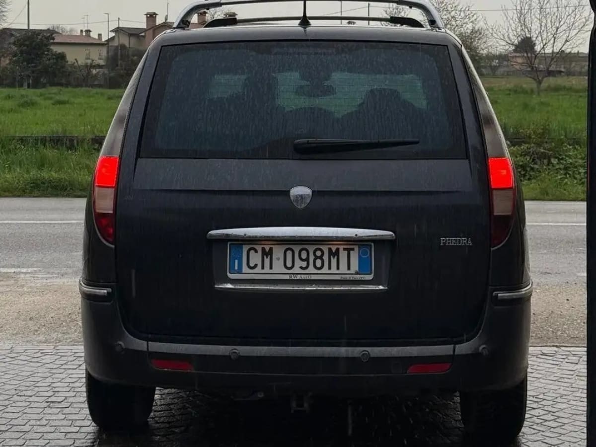 image desc