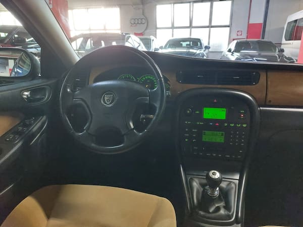 image desc