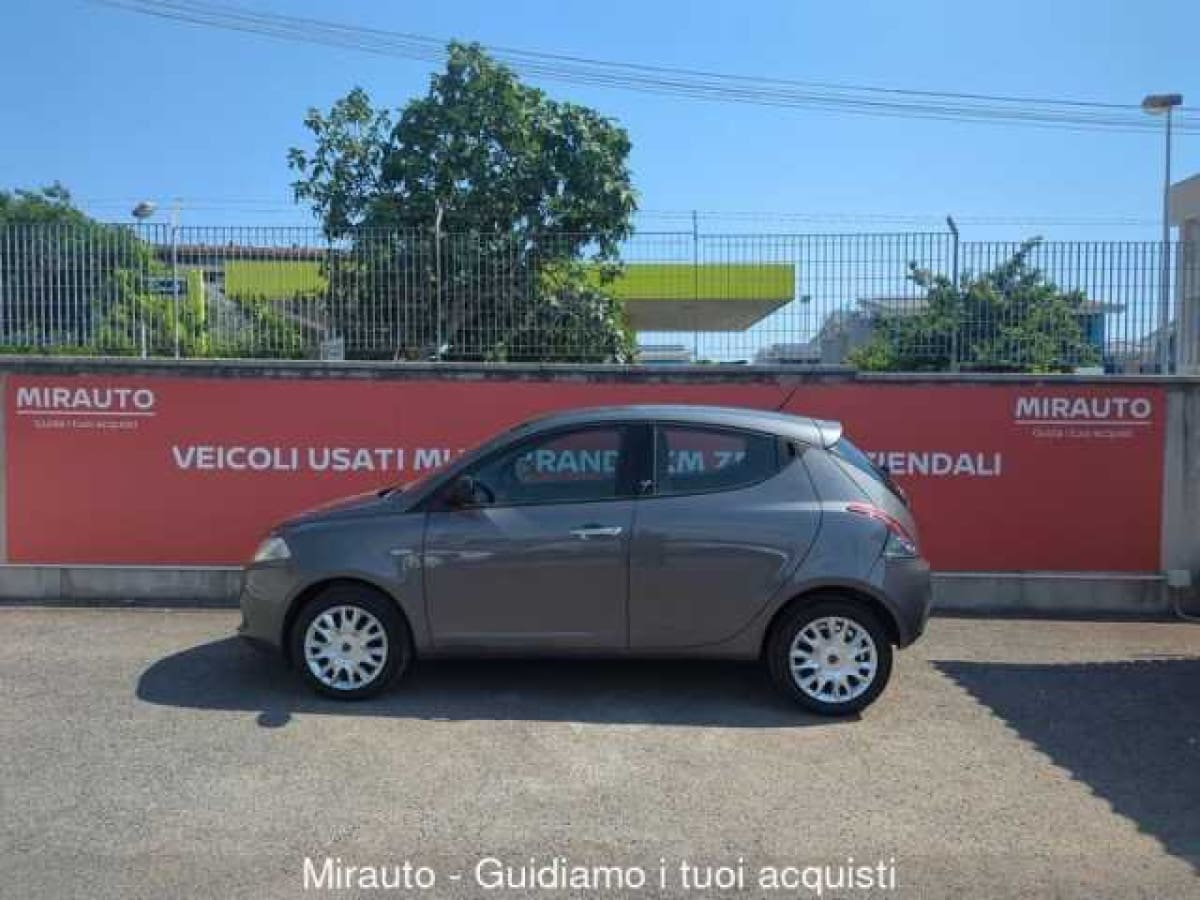 image desc