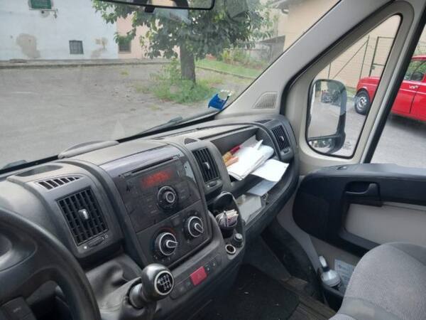 image desc