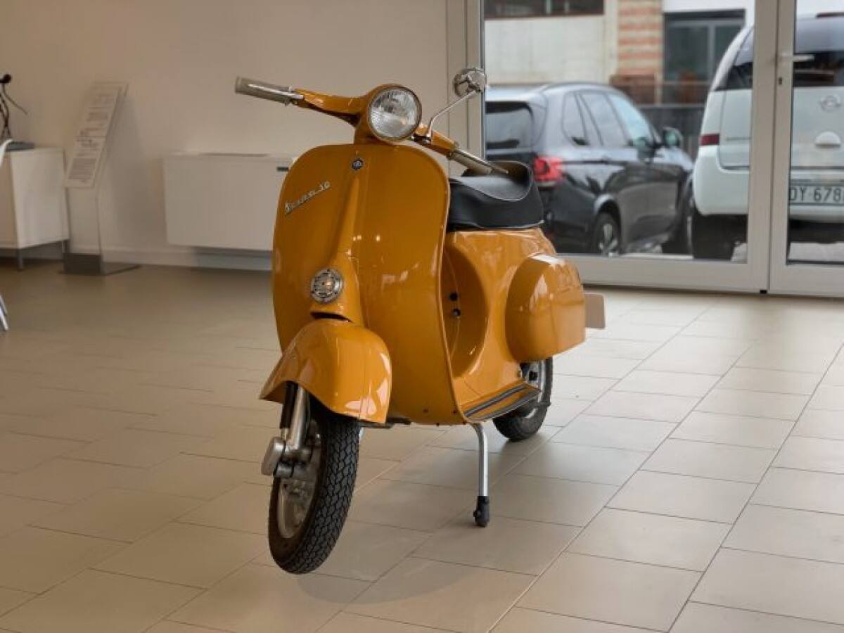 Ruoteclassiche Quotazioni Vespe Usate PIAGGIO Vespa 50 R Usata