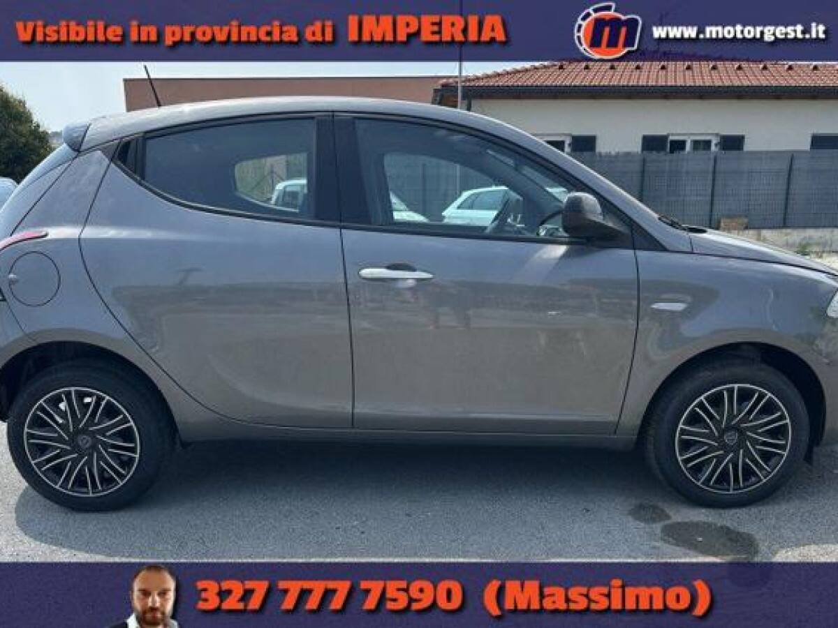 image desc