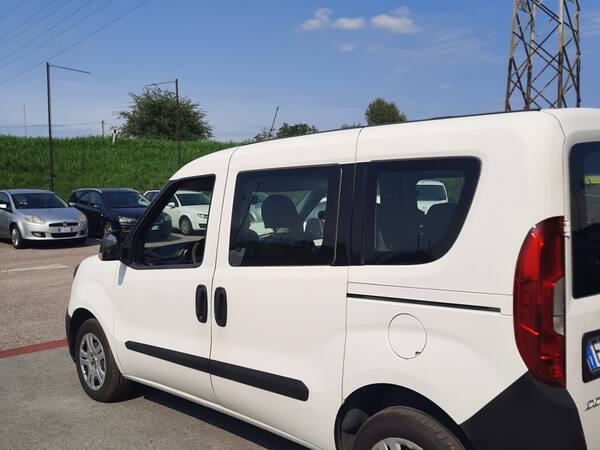 image desc