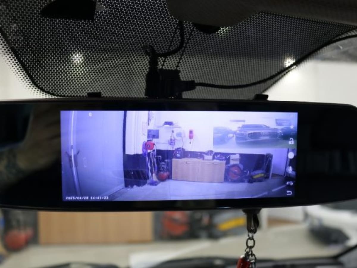 image desc