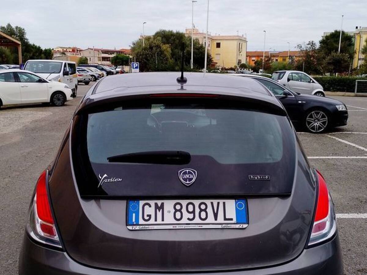image desc