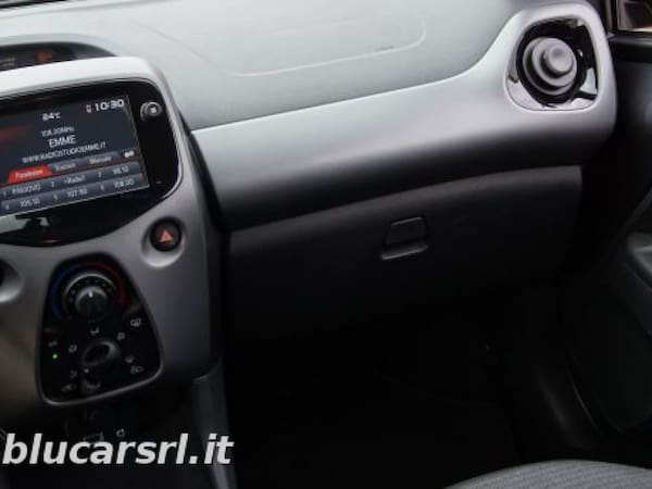 image desc