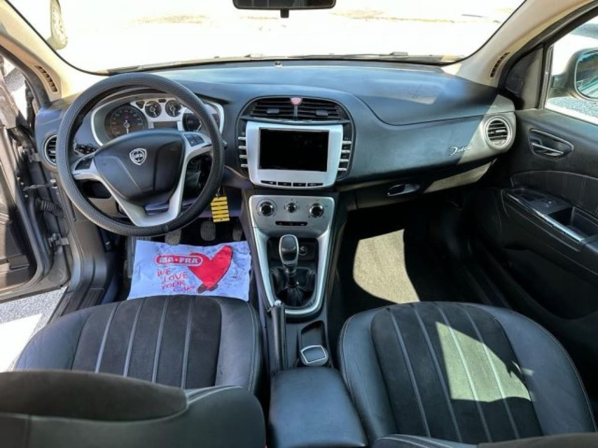 image desc