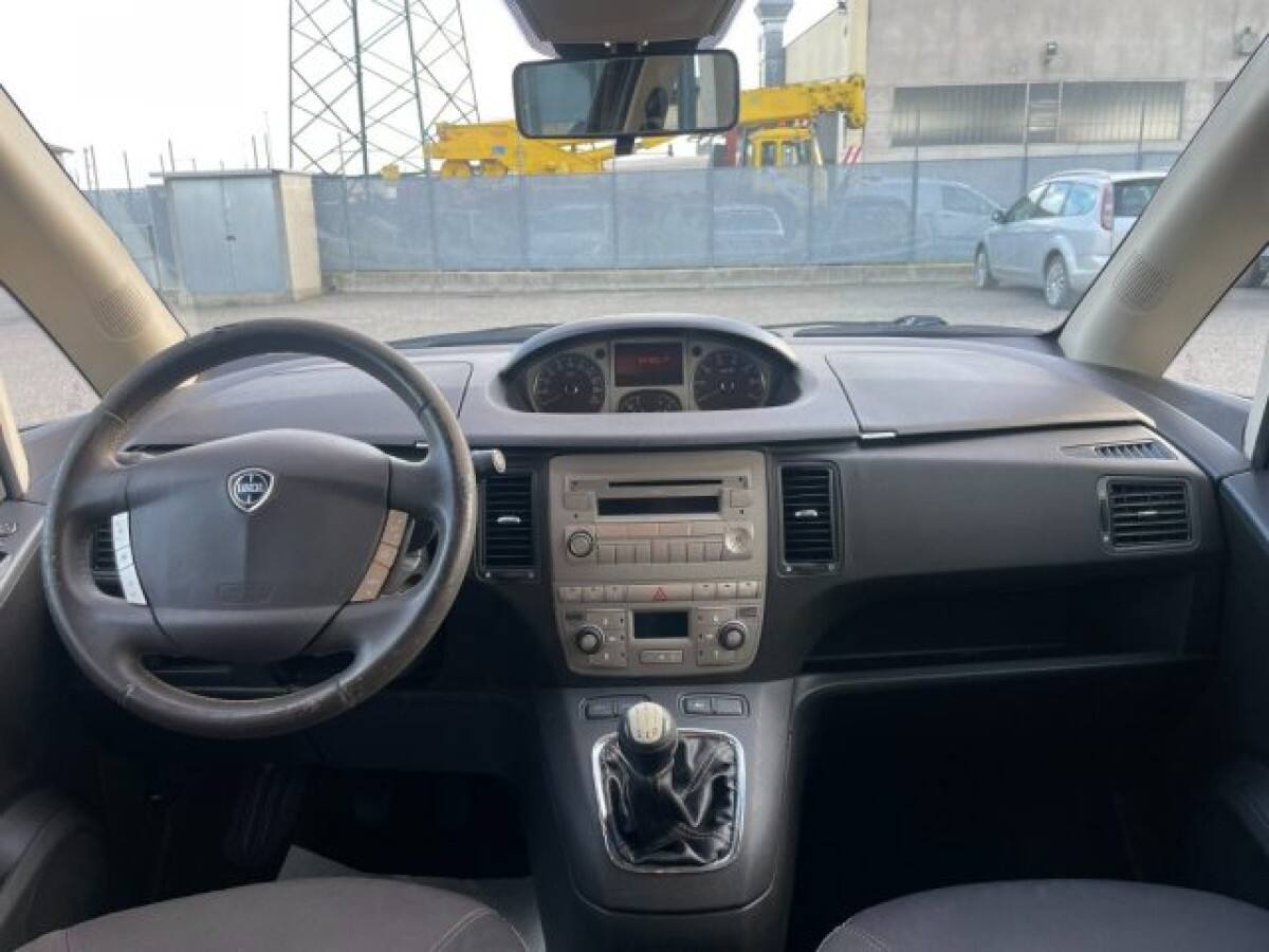 image desc