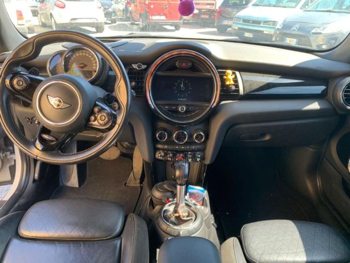 image desc