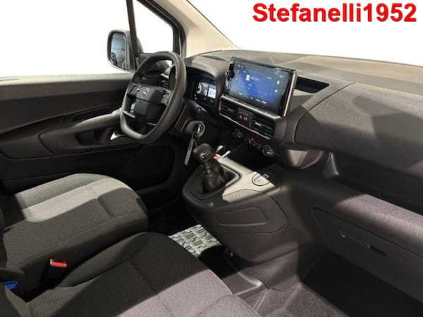 image desc
