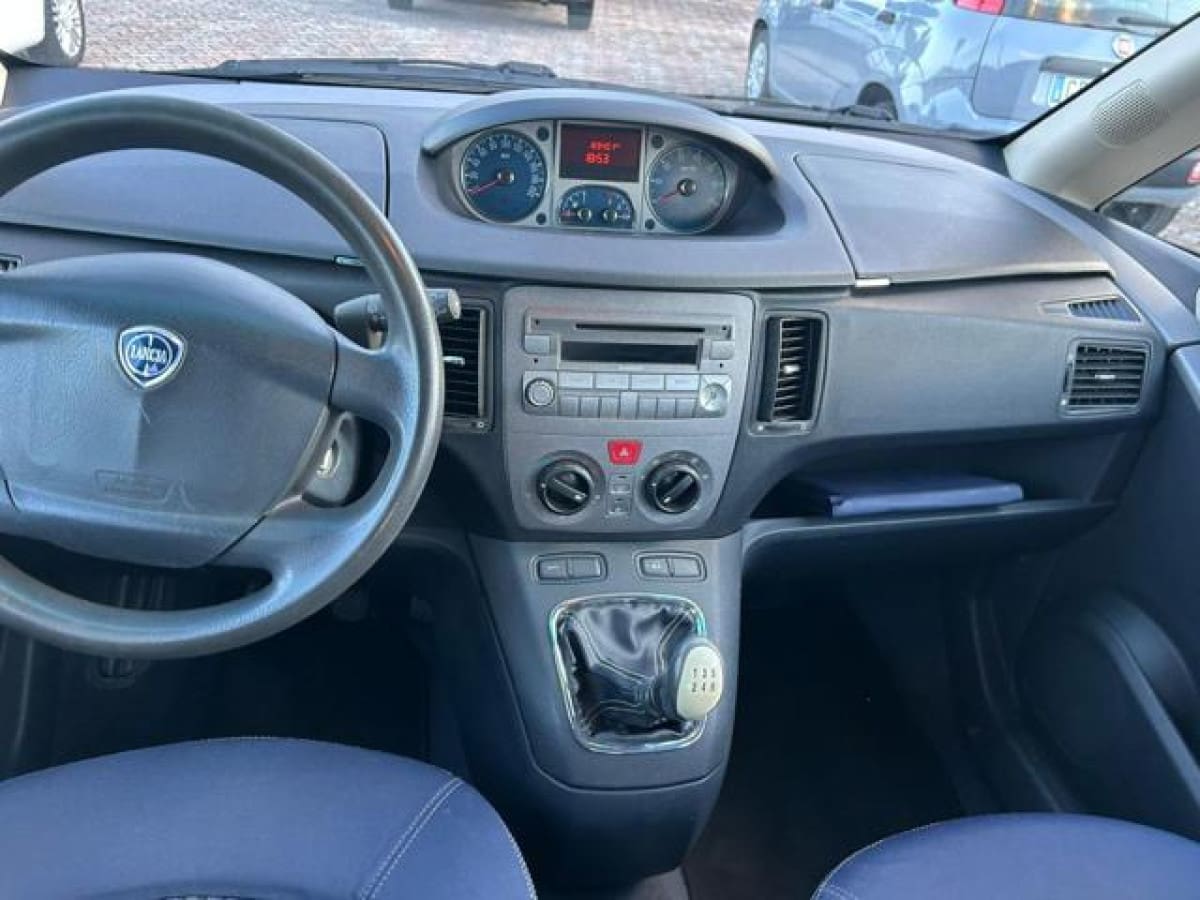 image desc