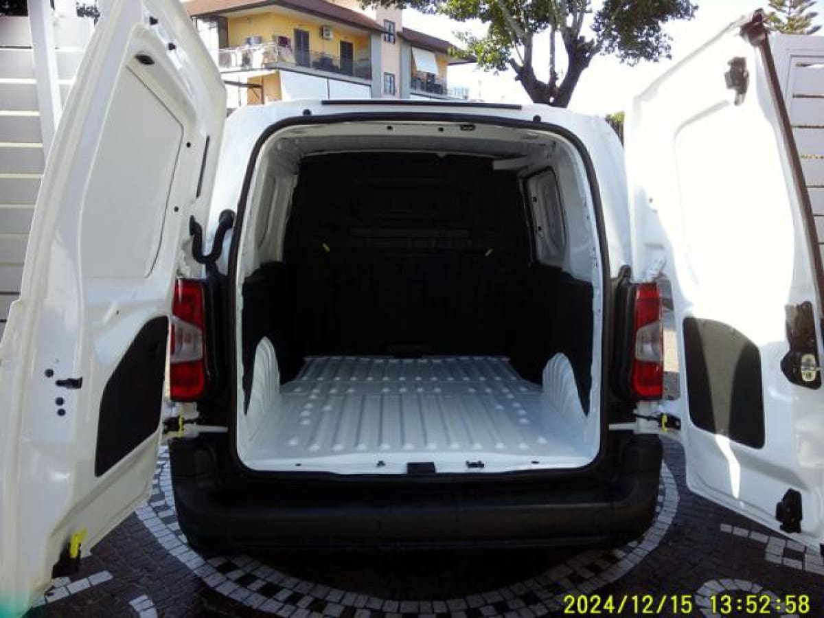 image desc