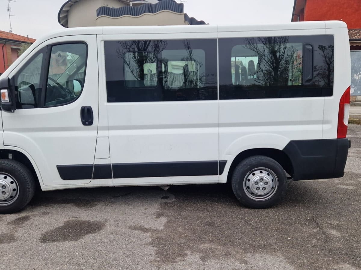 image desc