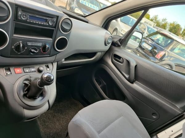 image desc