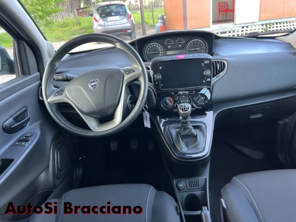 image desc