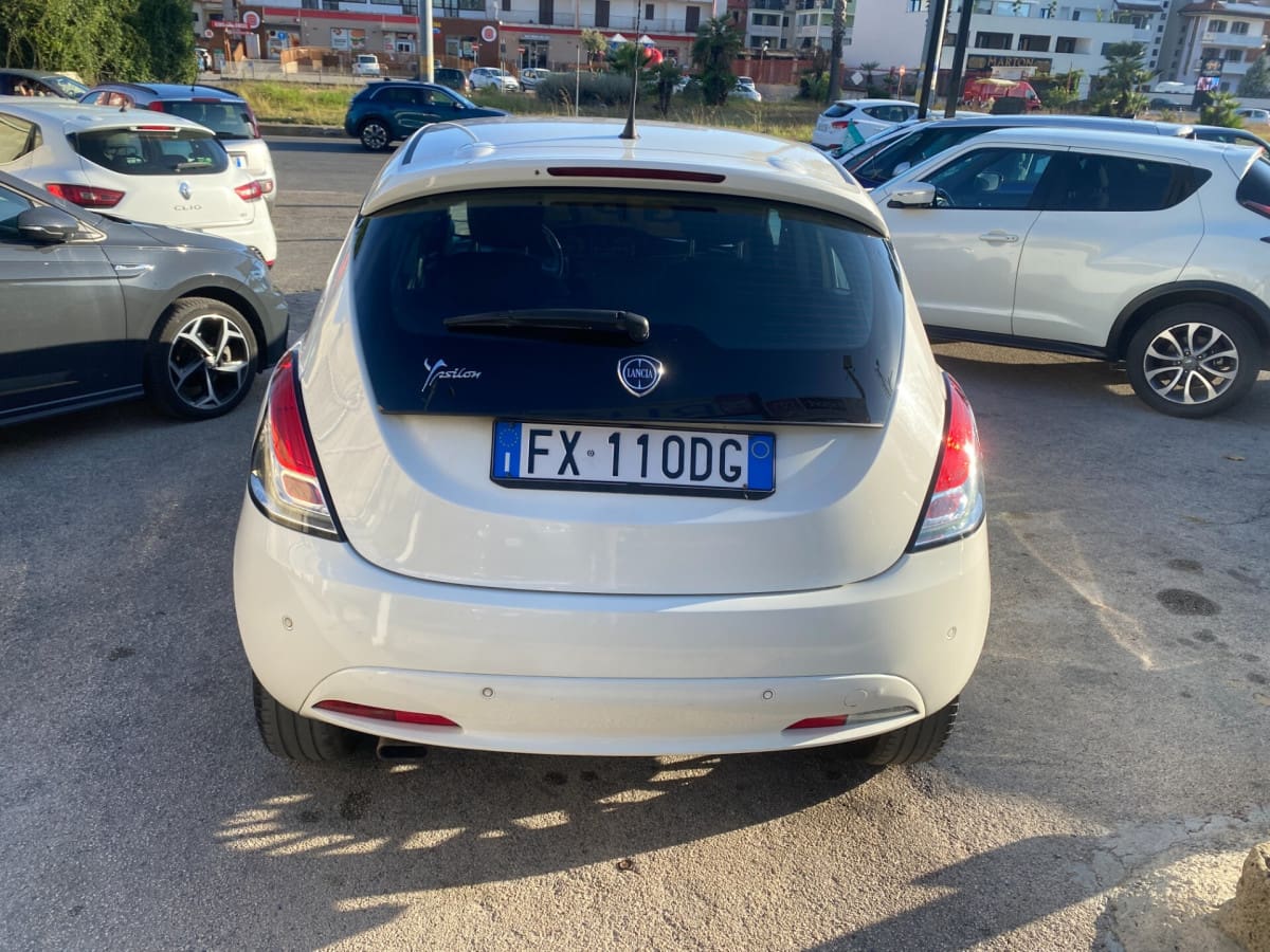 image desc