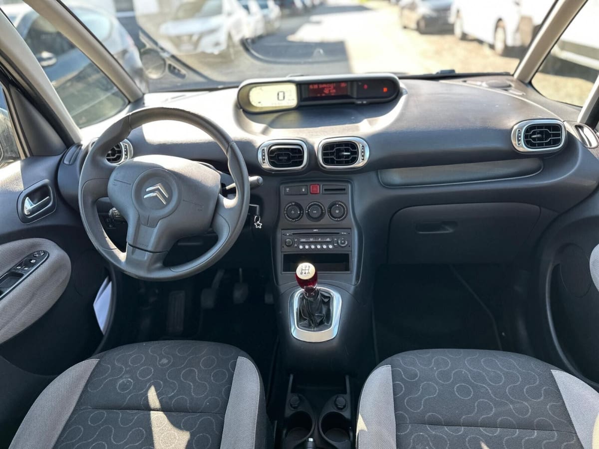 image desc