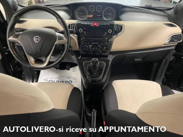 image desc