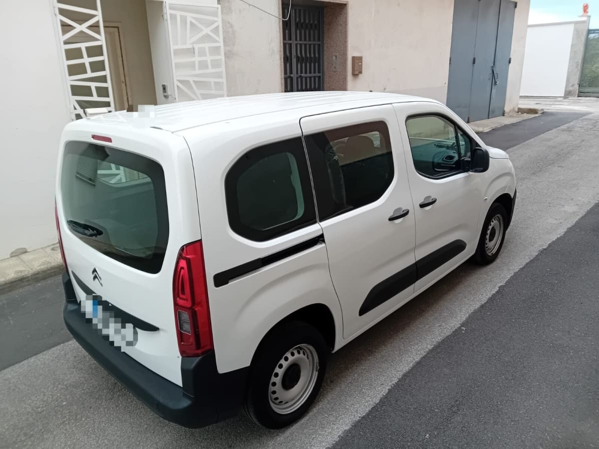 image desc