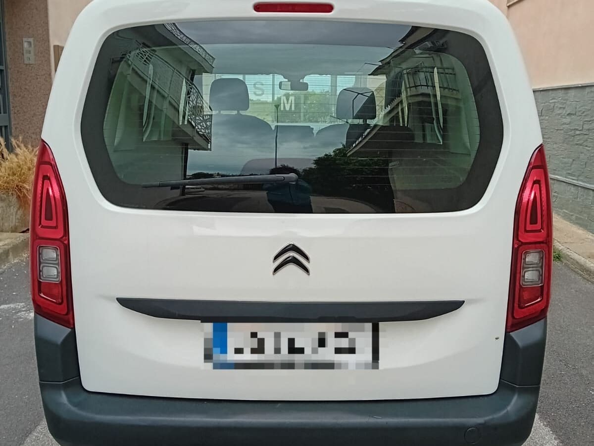 image desc