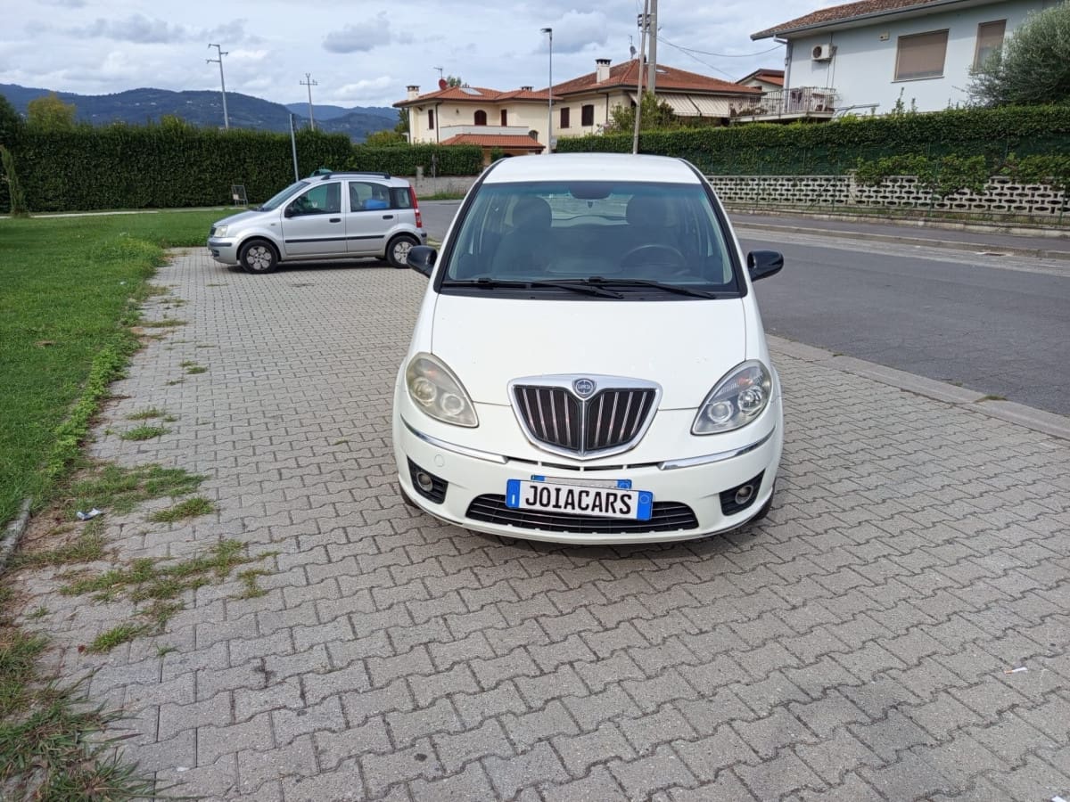 image desc