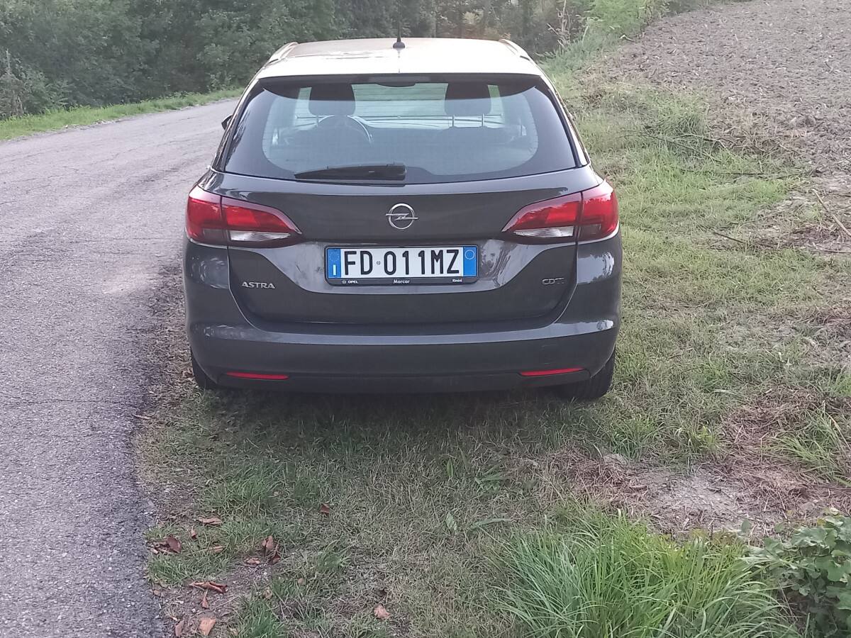 image desc