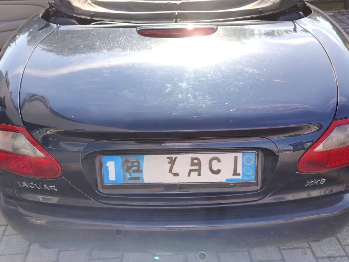 image desc