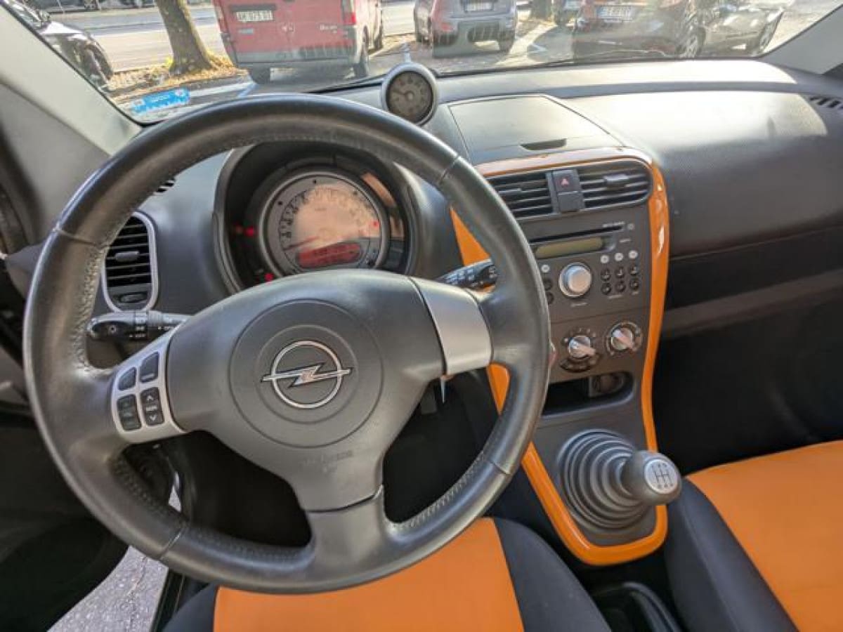 image desc
