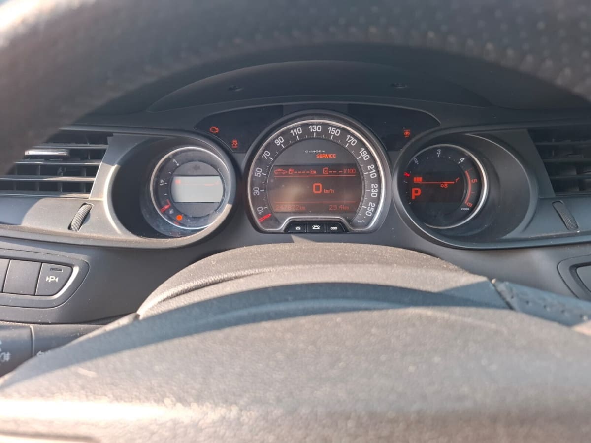 image desc