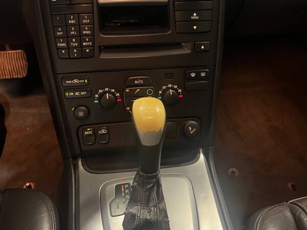 image desc