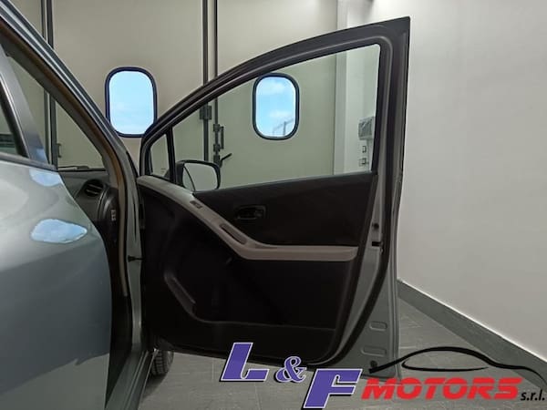 image desc