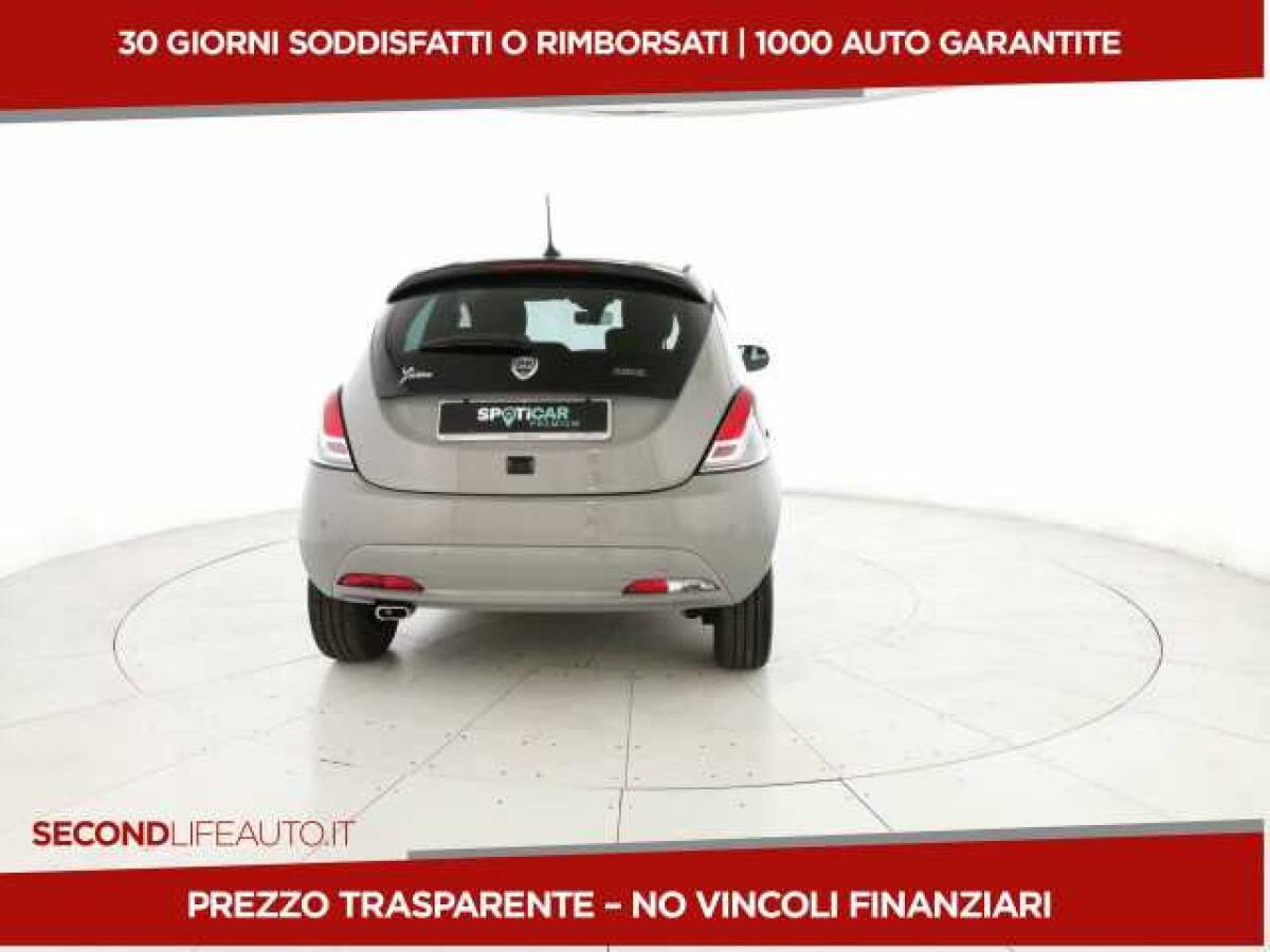 image desc
