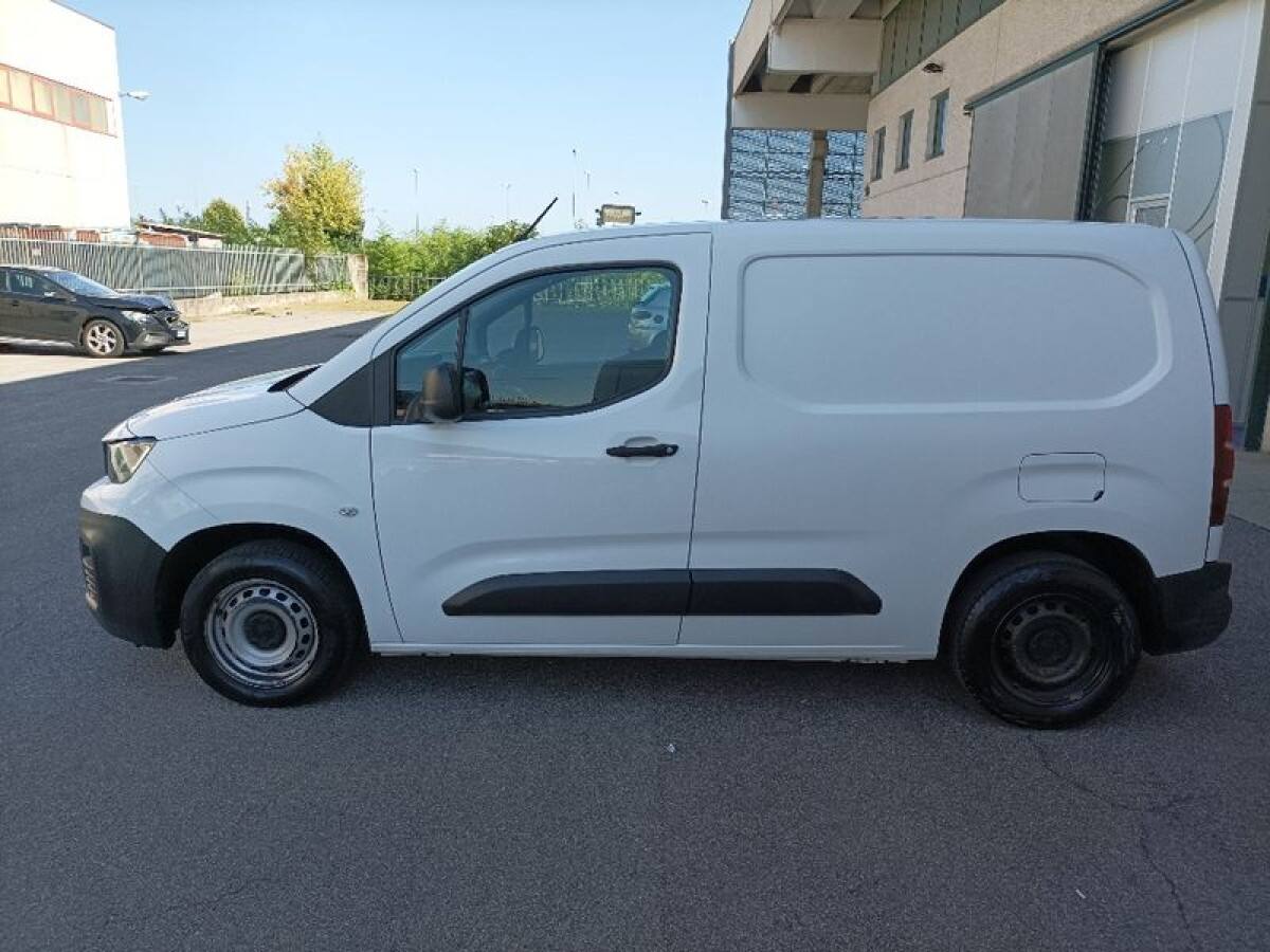 image desc