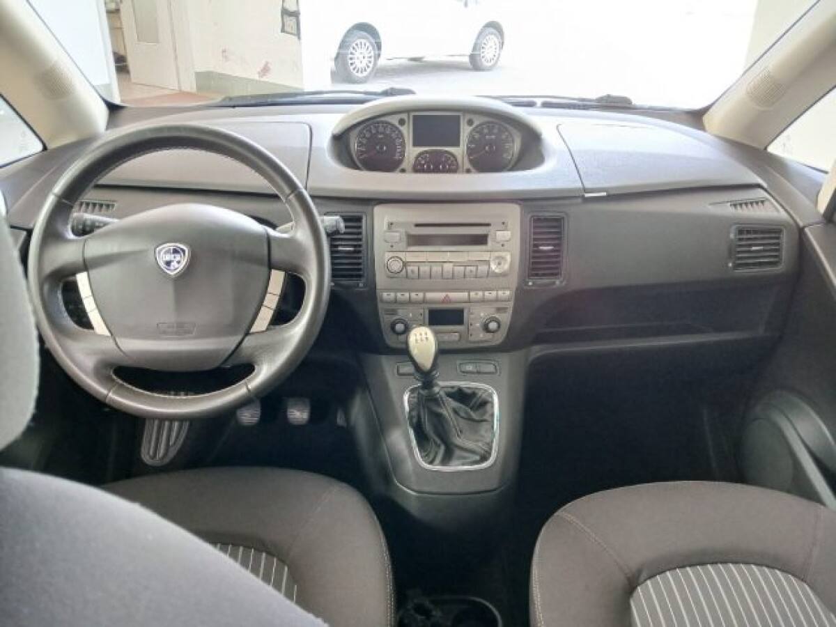 image desc