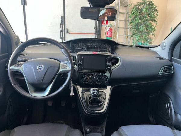 image desc