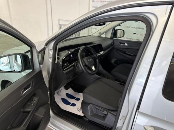 image desc