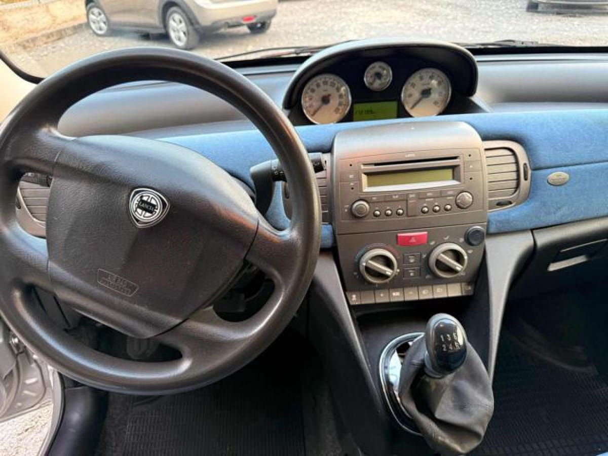 image desc