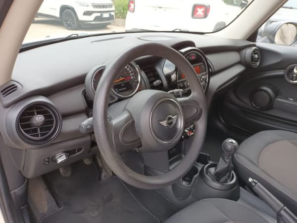 image desc