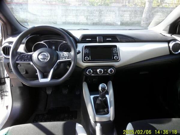 image desc