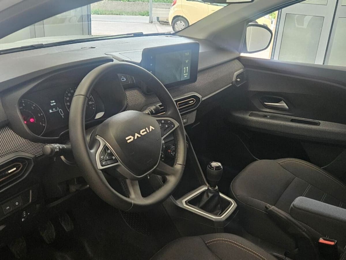image desc