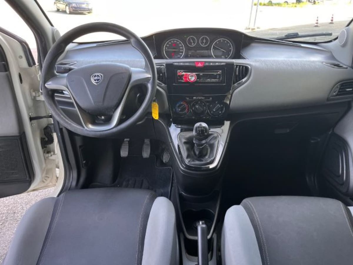 image desc