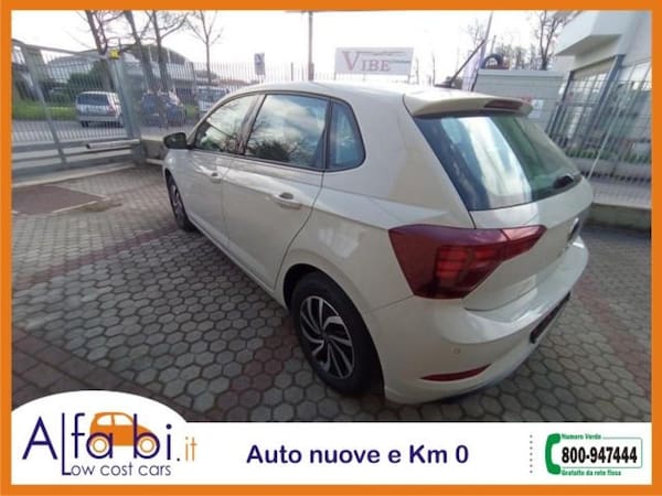 image desc