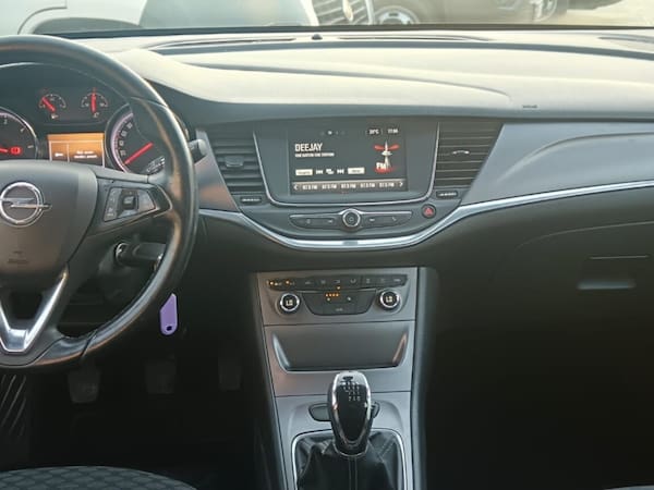 image desc