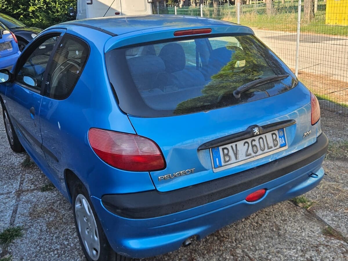 image desc