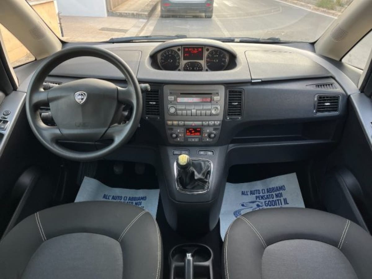 image desc