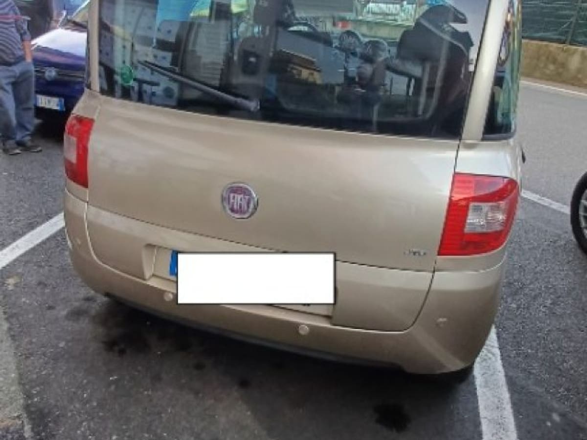 image desc