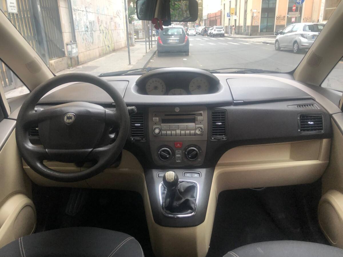 image desc