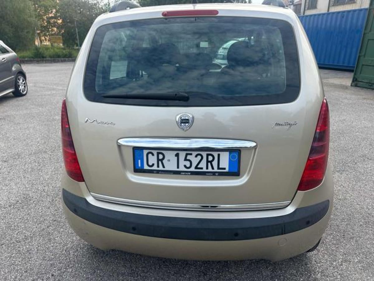 image desc