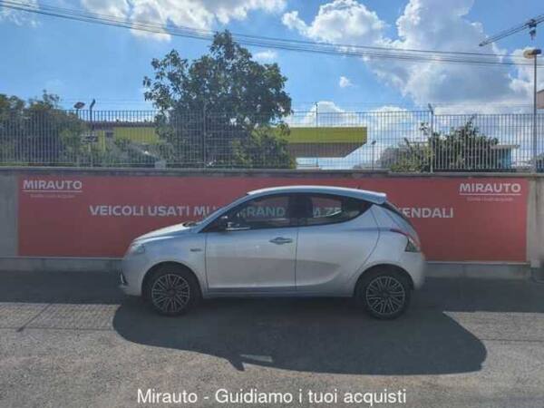 image desc