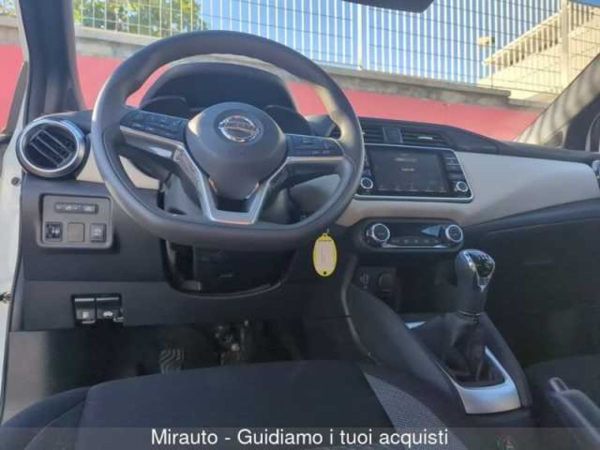 image desc